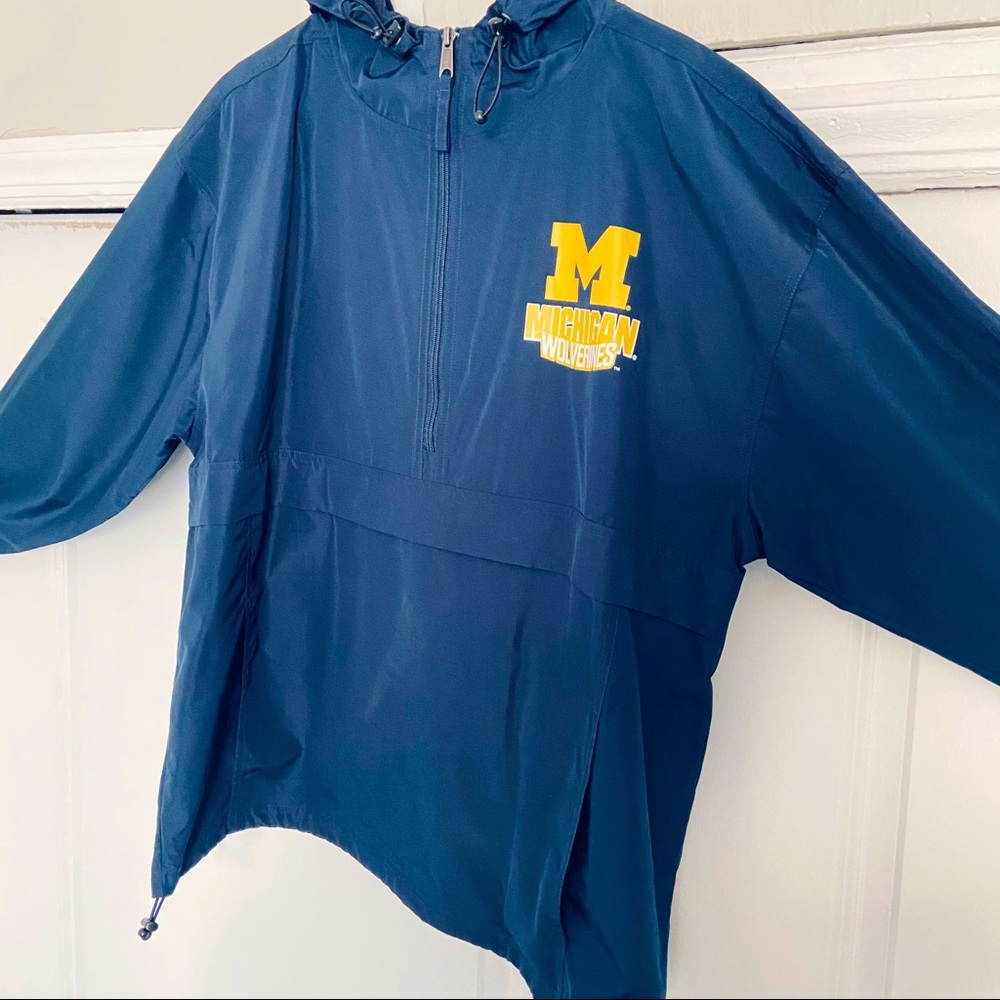Men’s Michigan Wolverines Windbreaker